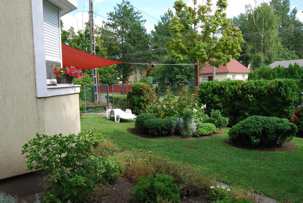 See Vendeghaz - Siófok Exteriér fotografie